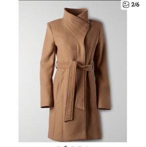 Aritzia Babaton Tan| Women's Coat| Size Small